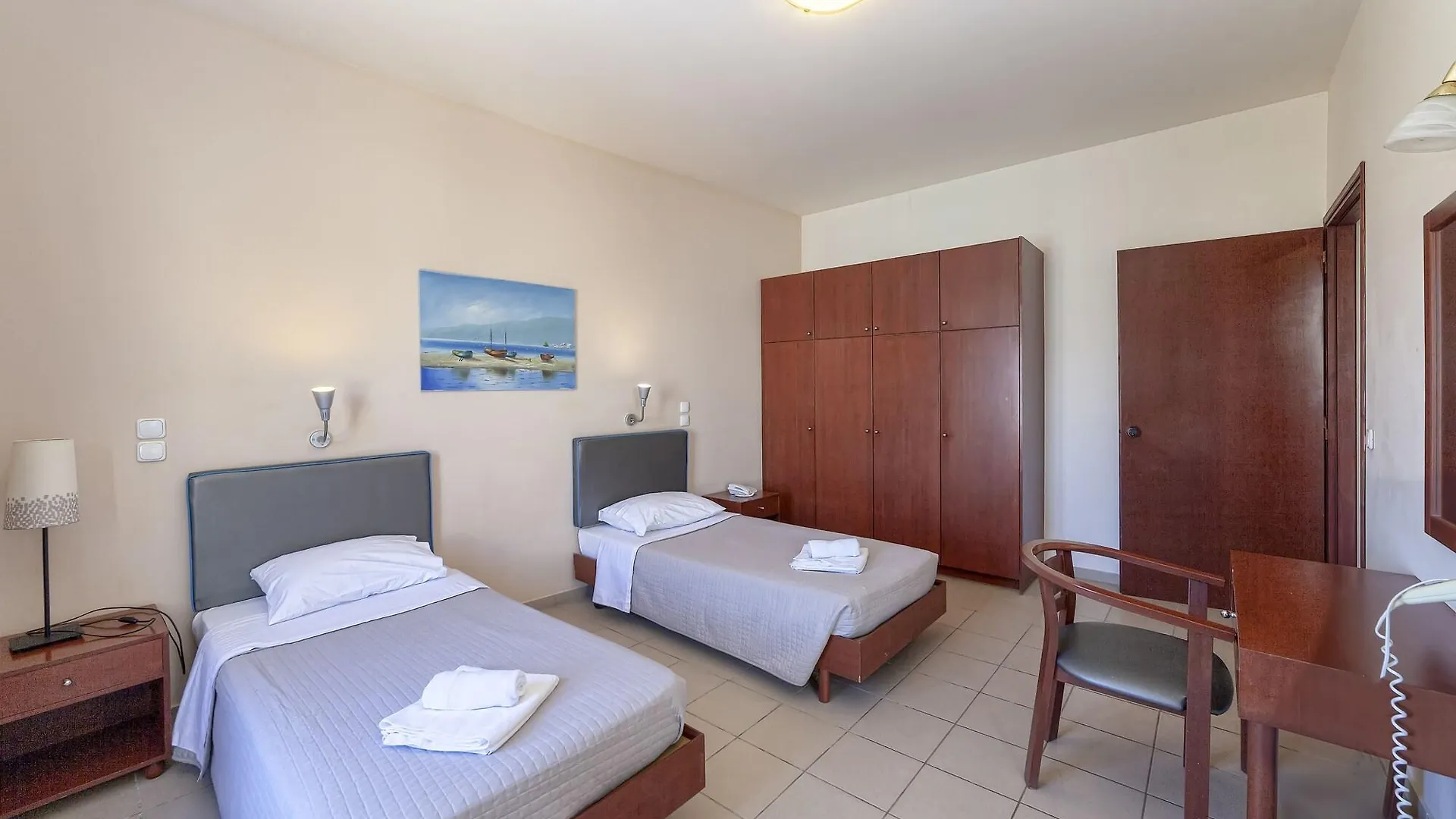 Aparthotel Olympic Suites Rethymno